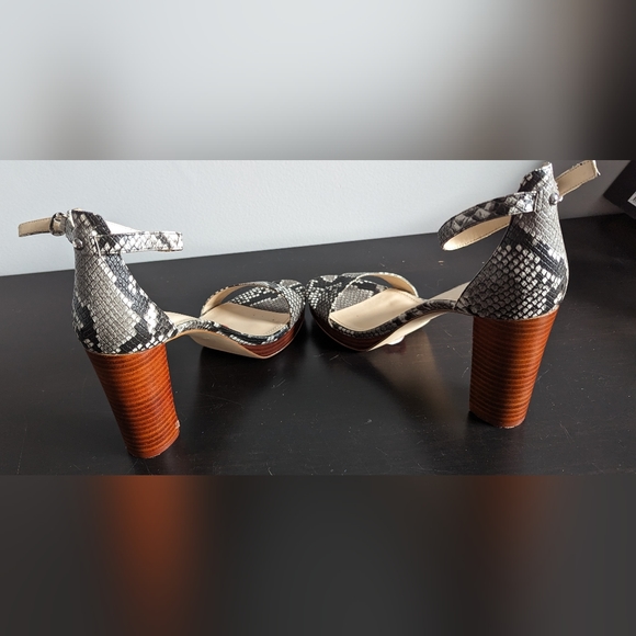 NWOT Nine West shoes. Size 10 - Picture 2 of 8